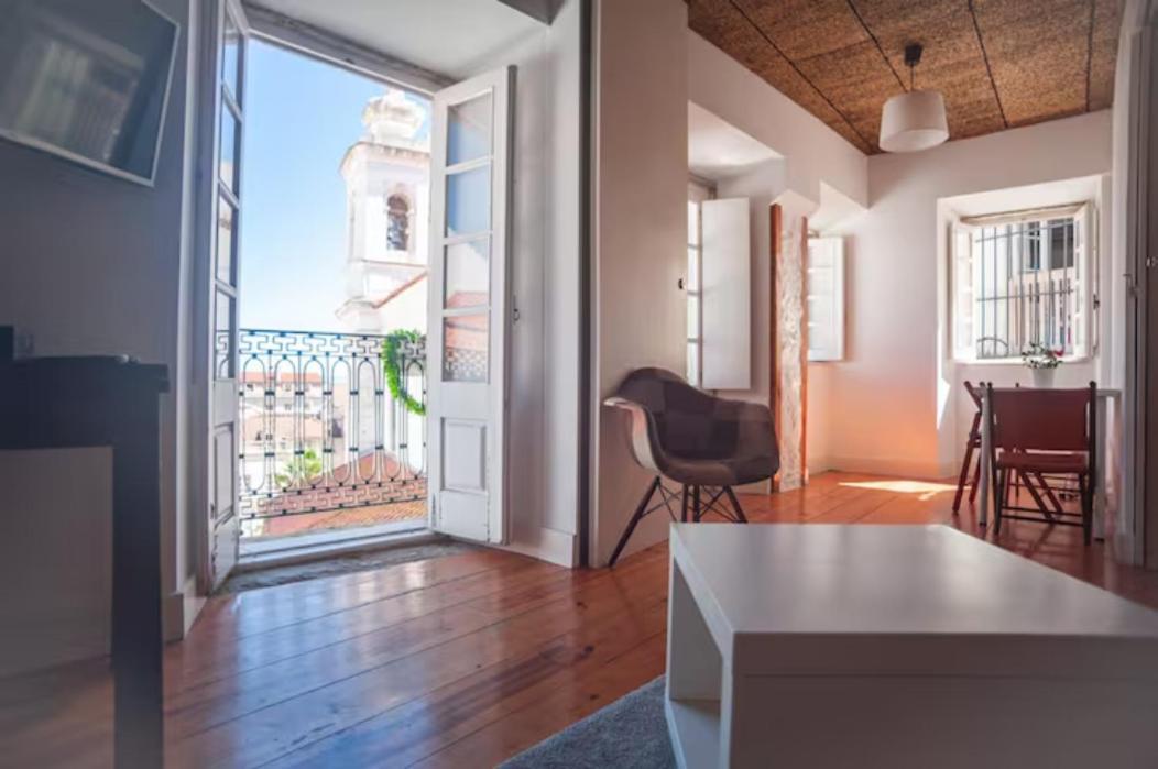 Sao Miguel Apartments Lisbon Bagian luar foto