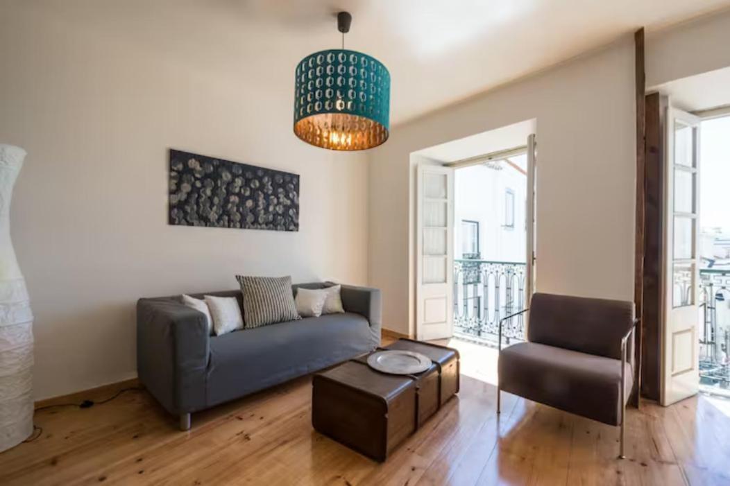 Sao Miguel Apartments Lisbon Bagian luar foto