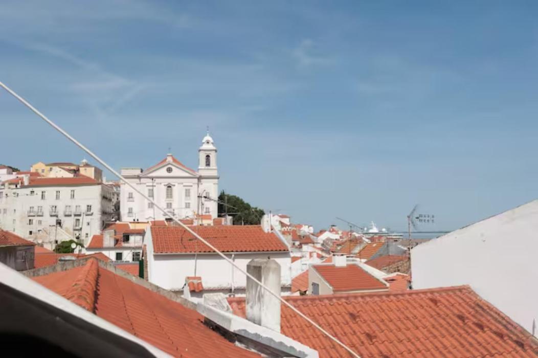 Sao Miguel Apartments Lisbon Bagian luar foto