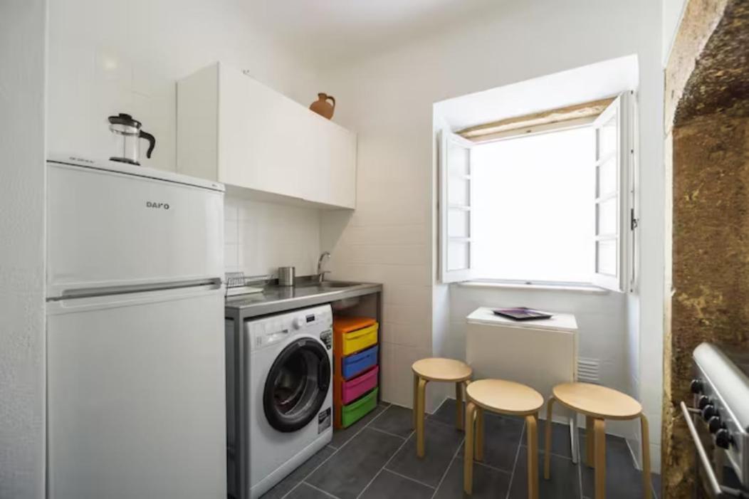 Sao Miguel Apartments Lisbon Bagian luar foto