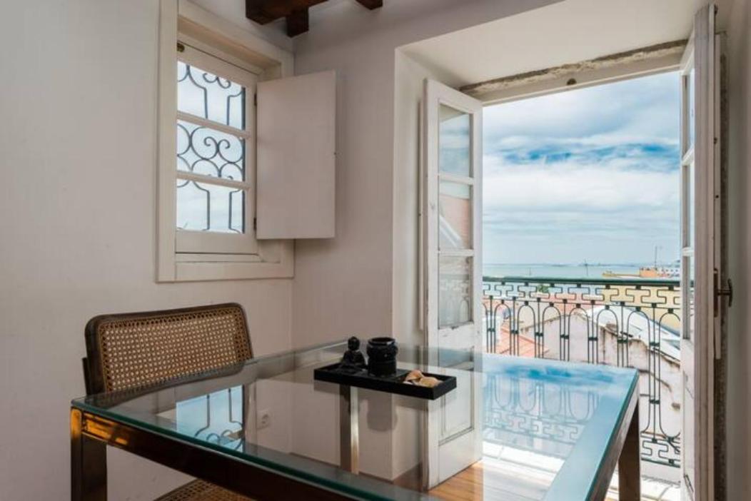 Sao Miguel Apartments Lisbon Bagian luar foto